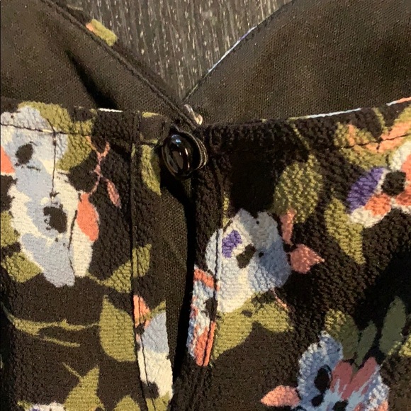 Cute new with tags Altar’d State Romper - Picture 8 of 9